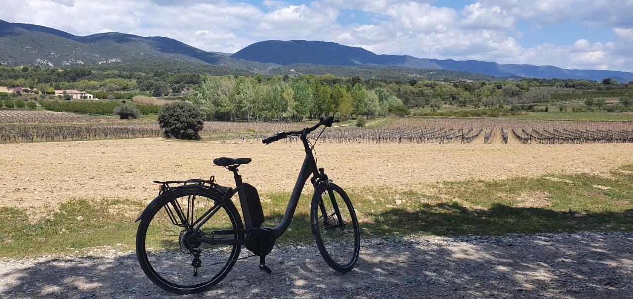 Le Mas Du Colombier Cadenet Bagian luar foto